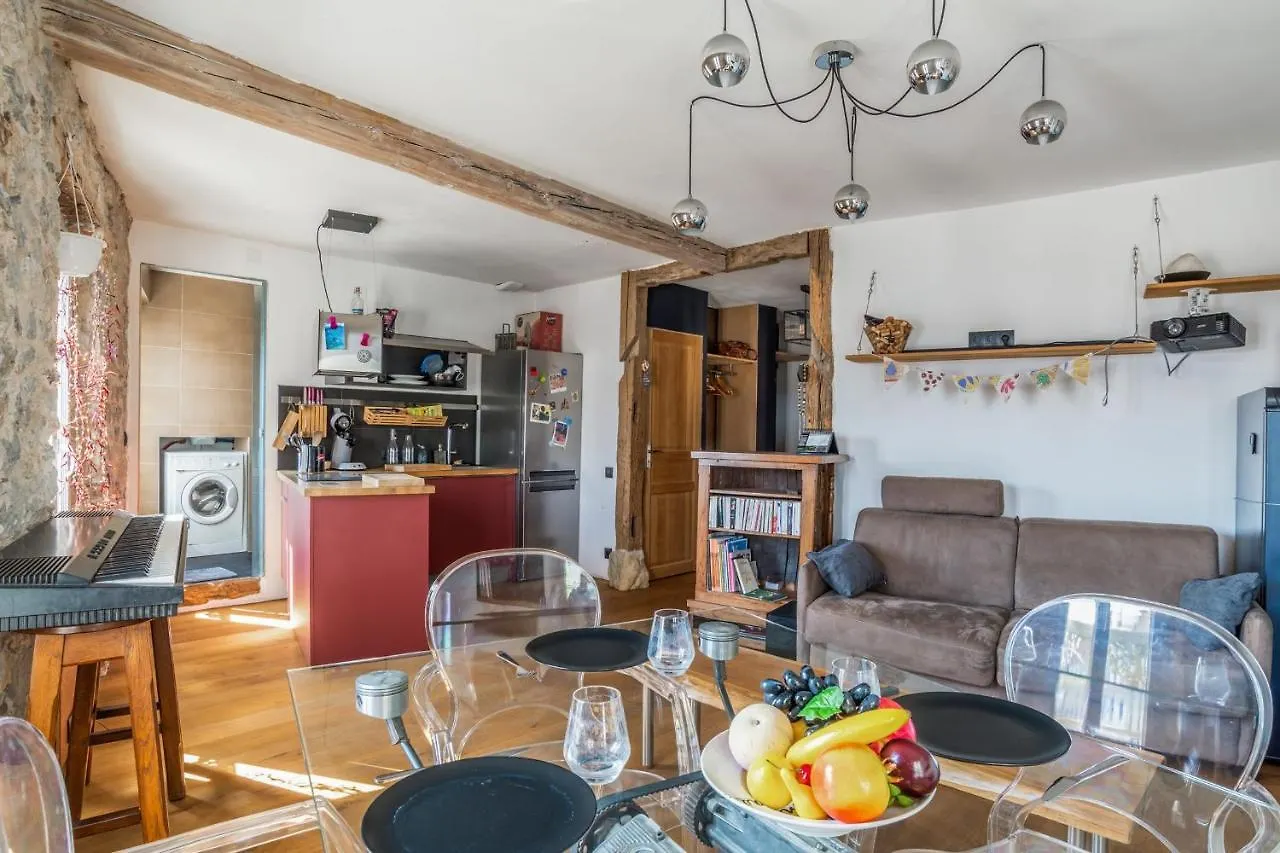 Wonderful Apartment With A View On The Port Of La Seyne-Sur-Mer - Welkeys France